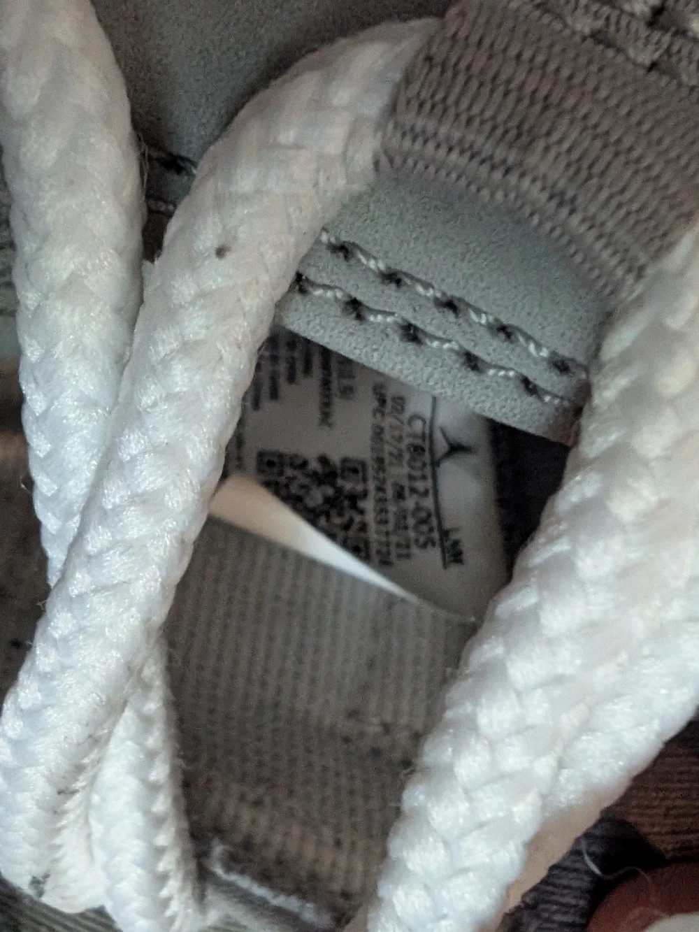 CT8012-005 Air Jordan 11 Retro 